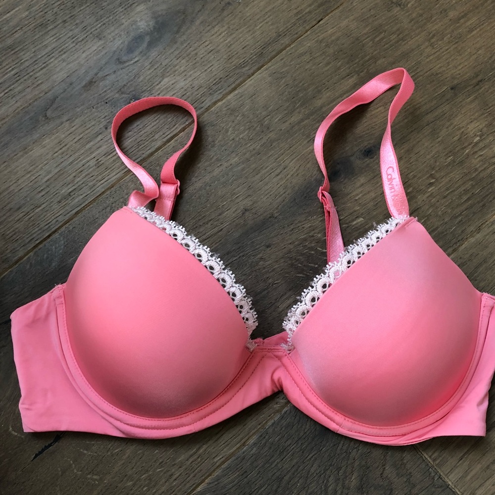 Calvin Klein customized lift Bra